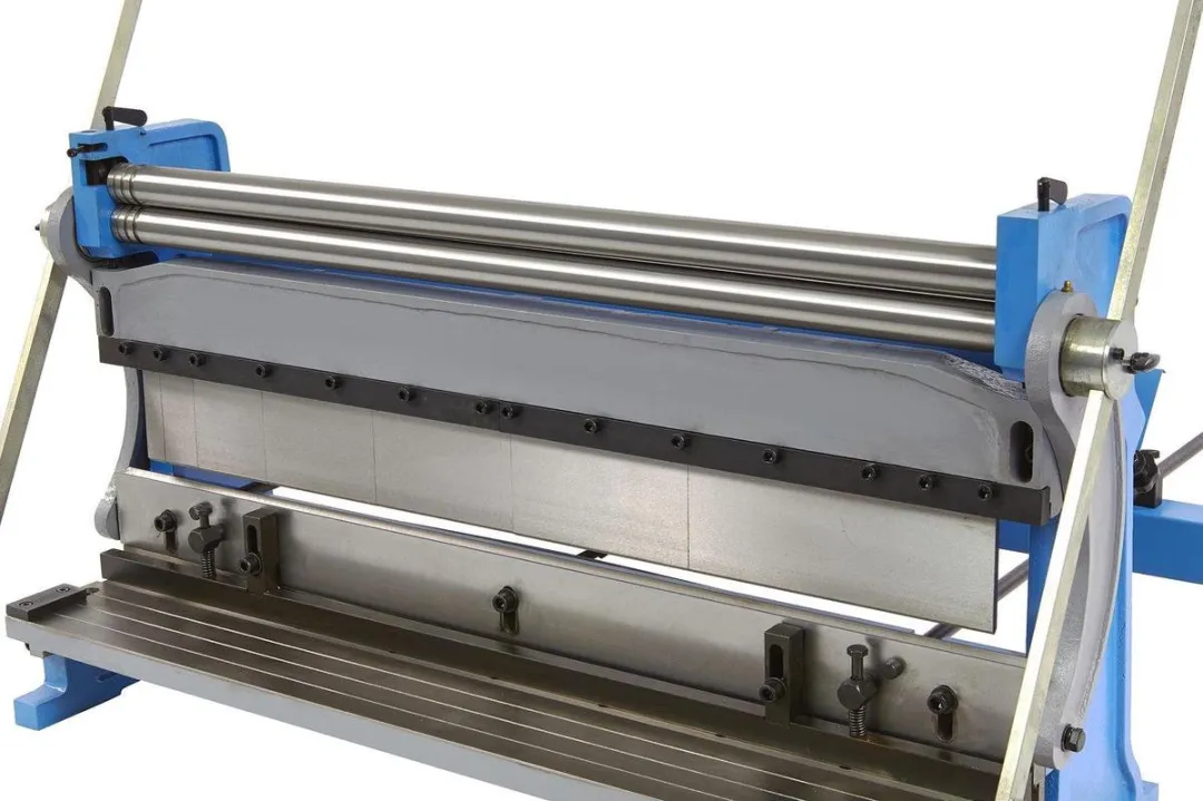 HBM 1015 Wals, Zet en Knipcombinatie - 2 Armen