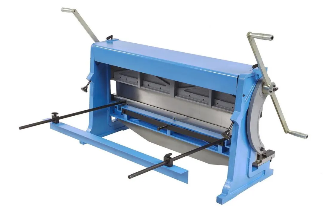 HBM 1015 Wals, Zet en Knipcombinatie - 2 Armen