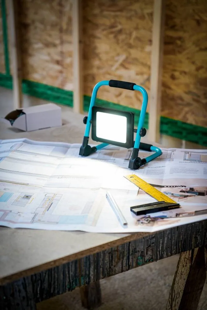 Eglo Avelar LED Werklamp 52W - Zwart/Turquoise