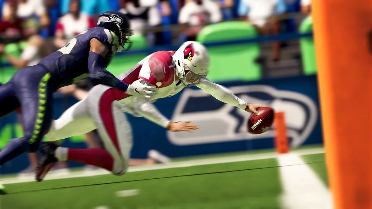 EA Madden NFL 21 - PS4 - 4 Spelers Online - afbeelding 4 van 6