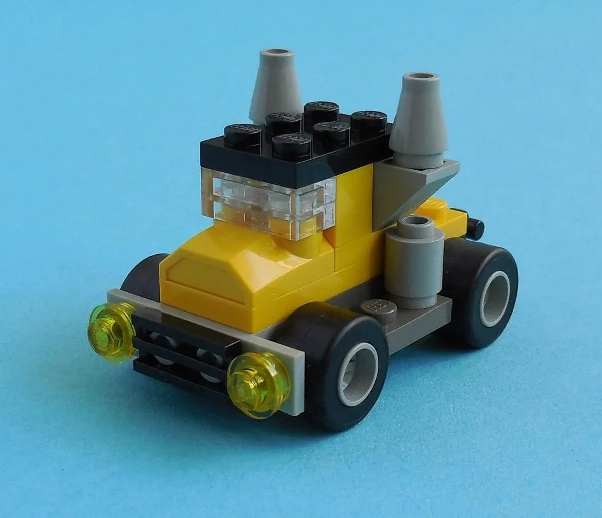 LEGO Gele Vrachtwagen 7223 - 34 Stukken