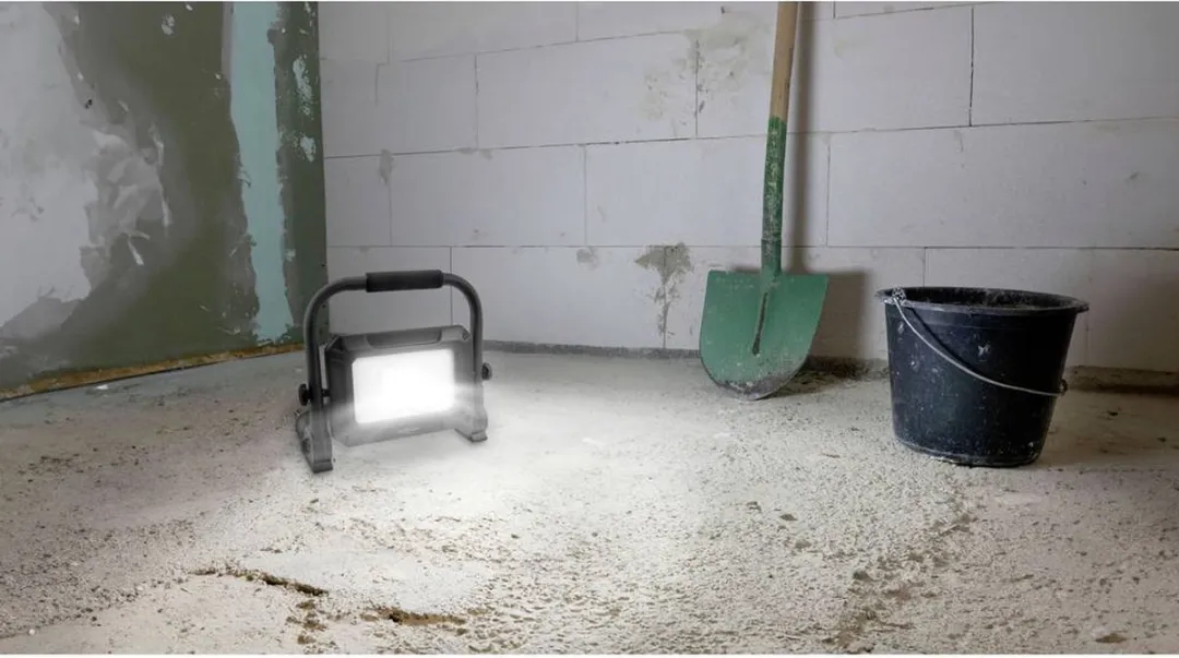 Ansmann FL50W-R Accubouwlamp 50W - 88 Lichtpunten - 4500 Lm