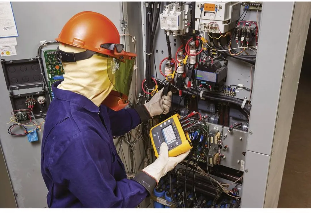 Fluke 1736/EUS-GOLD Netwerkanalyser 3-fasig Met logger