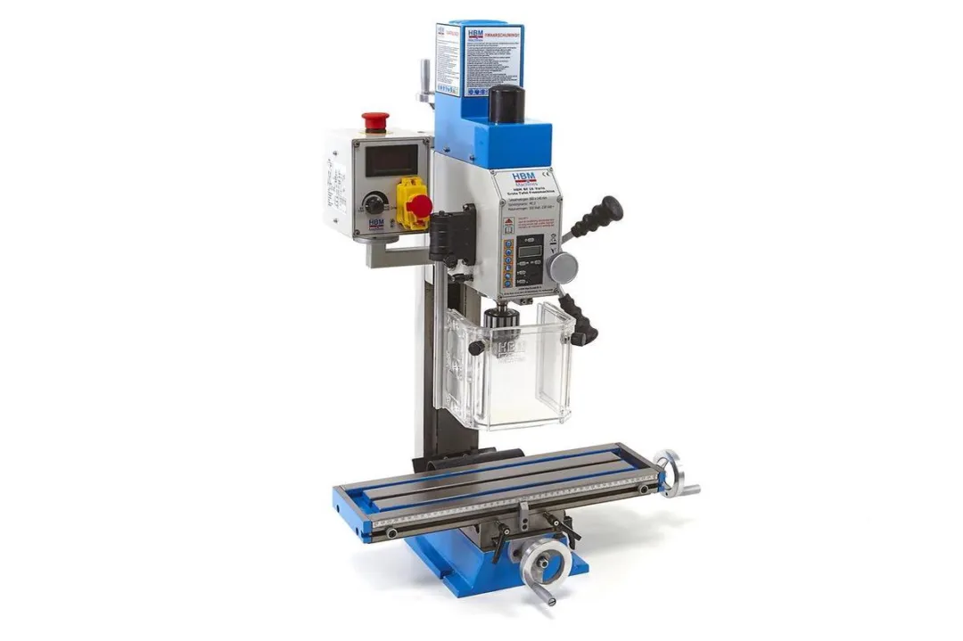 HBM BF 16 Freesmachine Grote Tafel