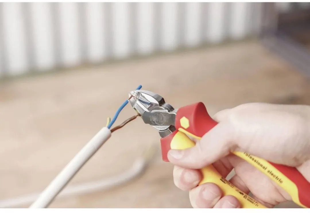 Wiha 27431 Afstrip-zijkniptang Professional Electric