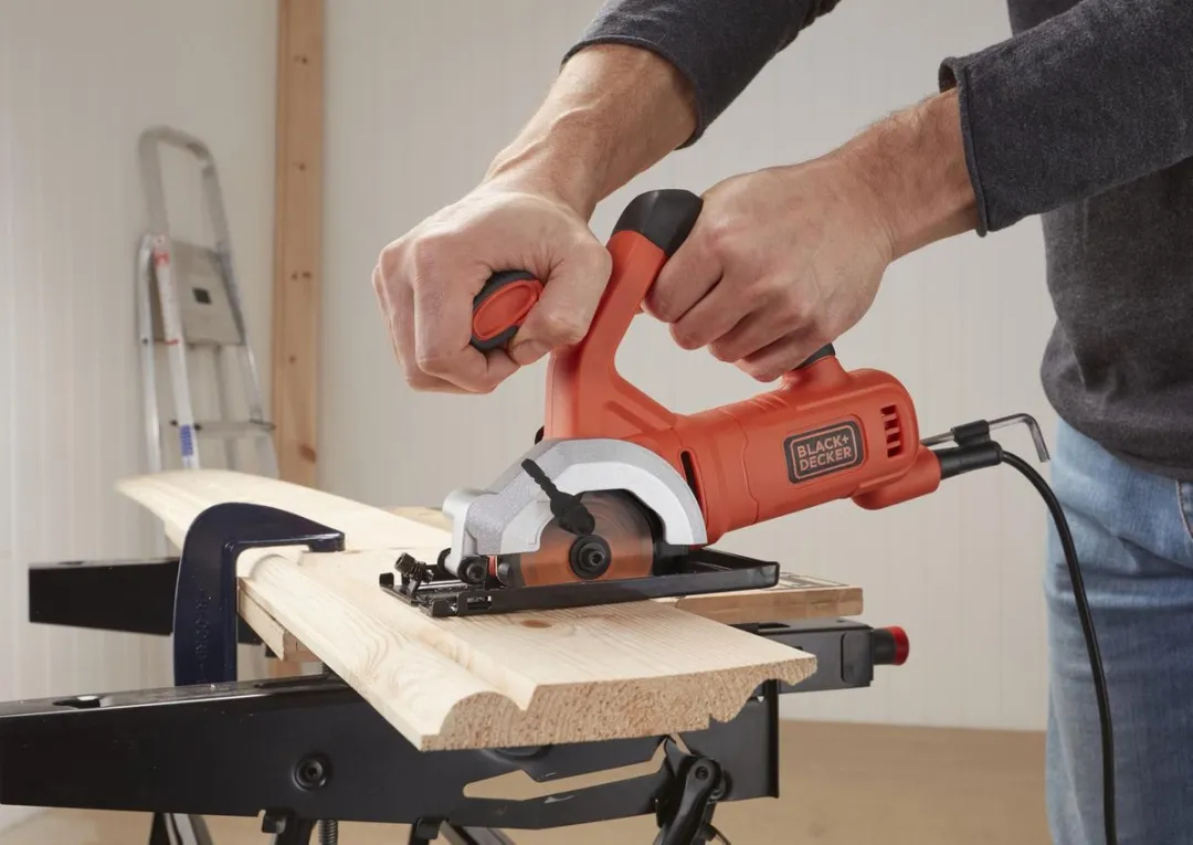 BLACK+DECKER BES510K Minicirkelzaag 400W - 85mm Zaagblad