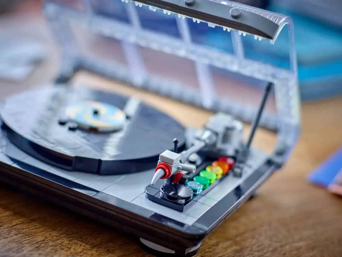 LEGO 40699 Retro Platenspeler - 310 Stukken - Meerkleurig