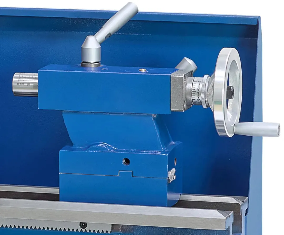 HBM Metaaldraaibank 210x400 Vario 600W - 3-klauwplaat 100mm