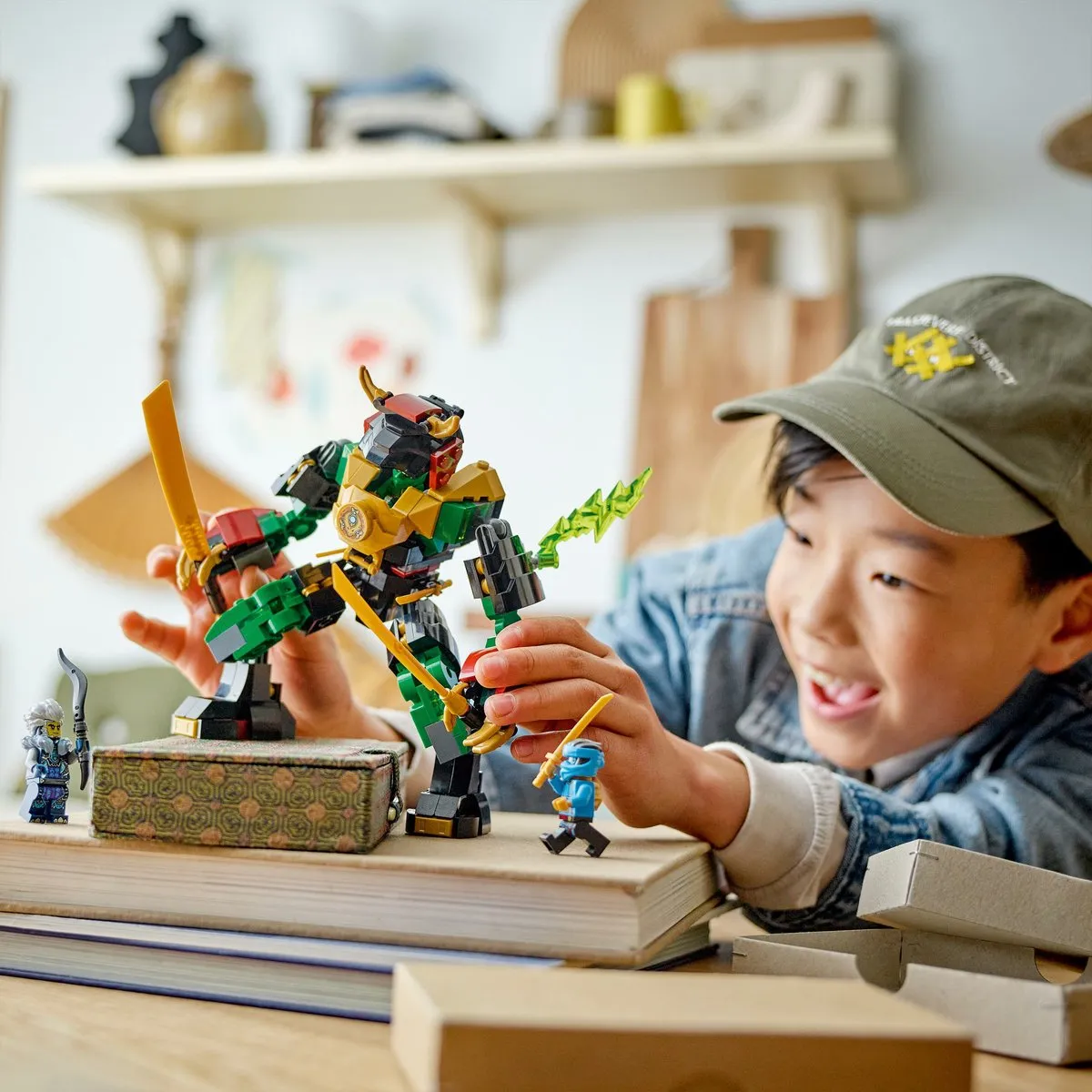 LEGO Ninjago Lloyd Elementenkrachtmecha 71817 - 253 Stukken