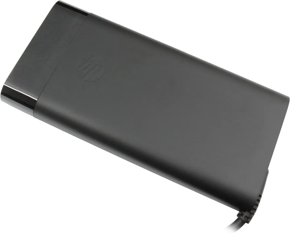 HP M85389-003 Laptopoplader 230W - Zwart