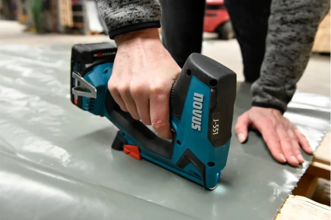 Novus J-551 Accu Tacker 18V - 031-0365