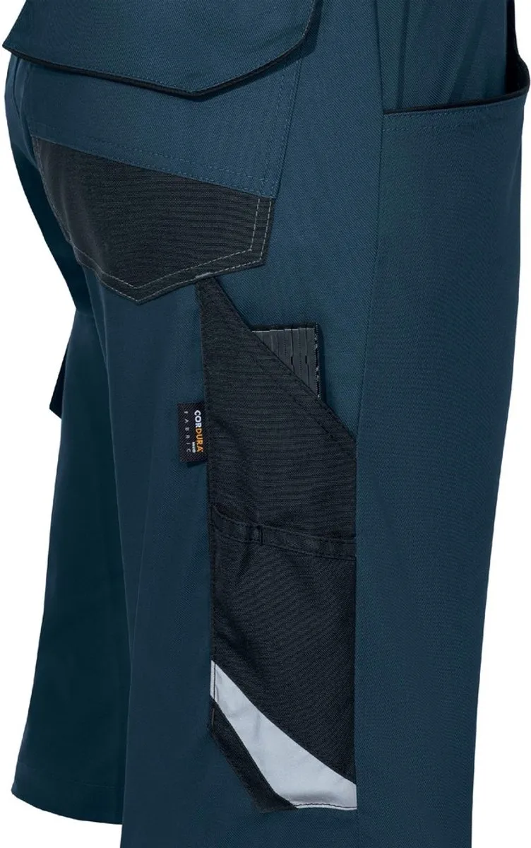 Uvex SuXXeed Industry Bermuda Shorts 62 - Blau