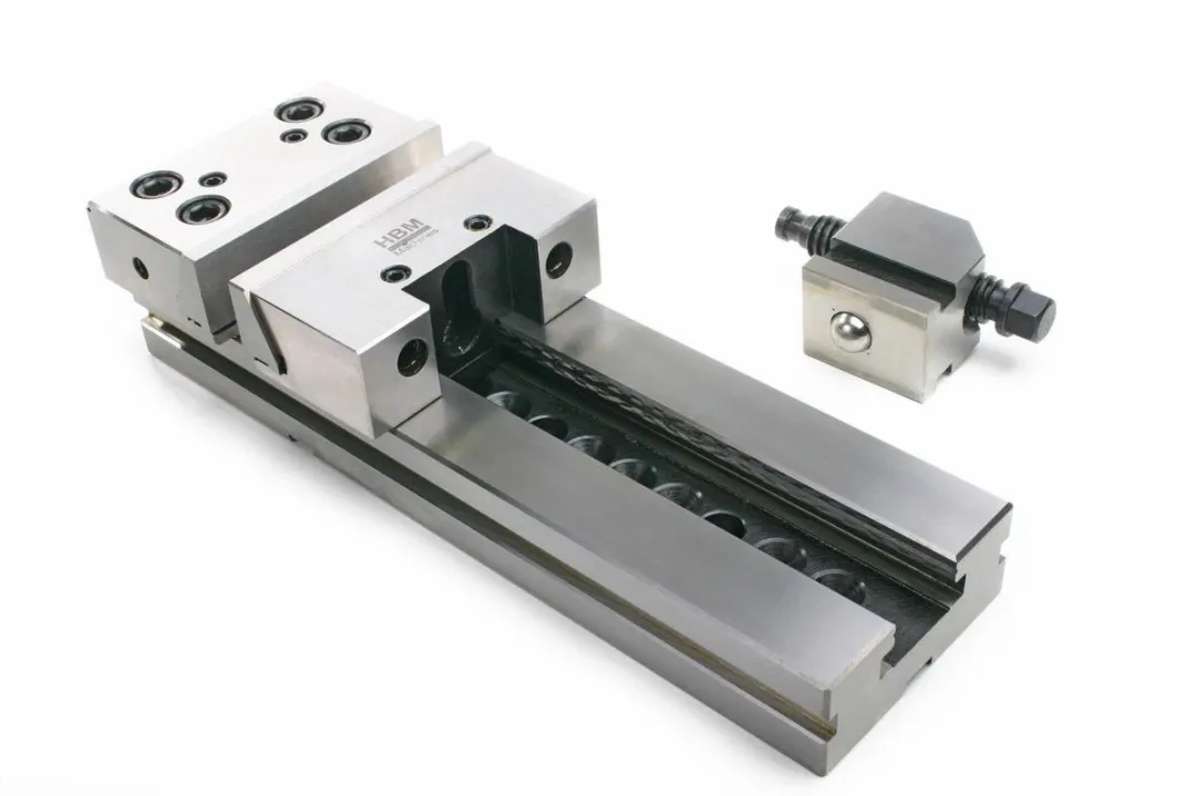 HBM Type 10 Machineklem 150mm