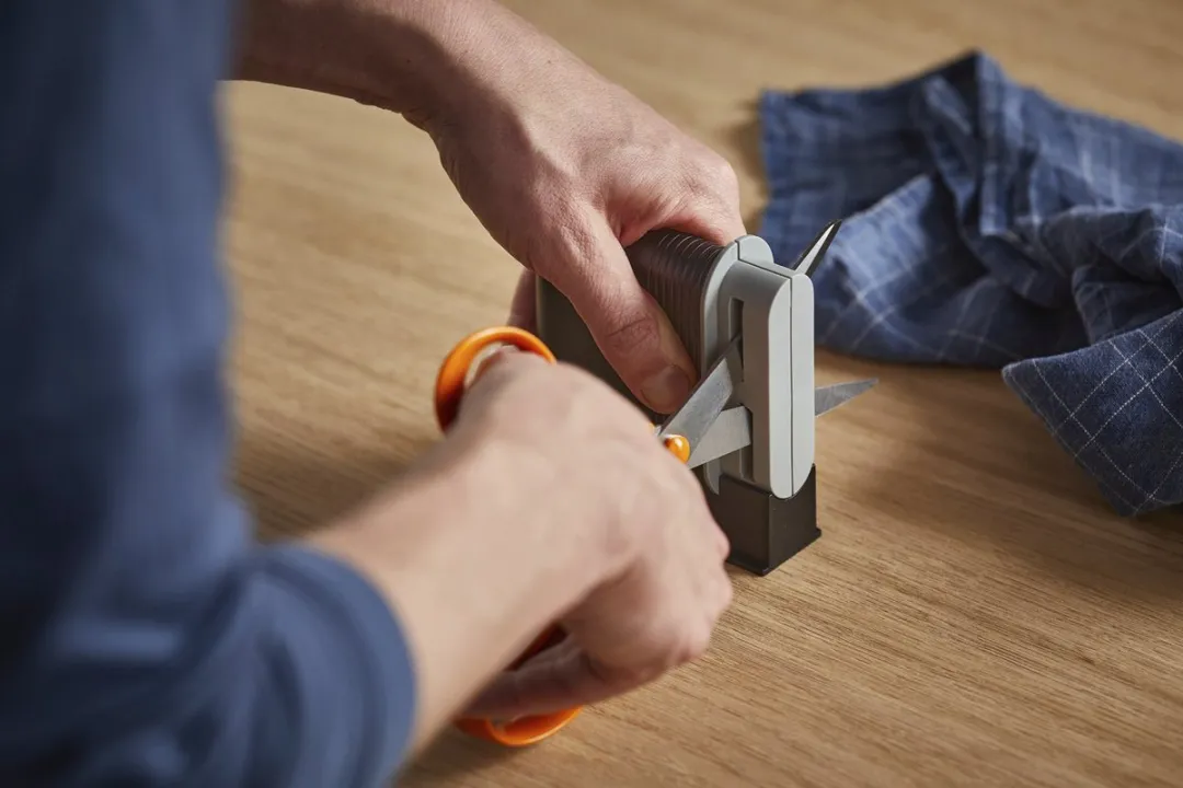 Fiskars 1005137 Scharenslijper Rechtshandig - Zwart