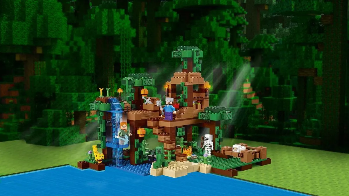 LEGO Minecraft De Jungle Boomhut 21125 - 706 Stukken