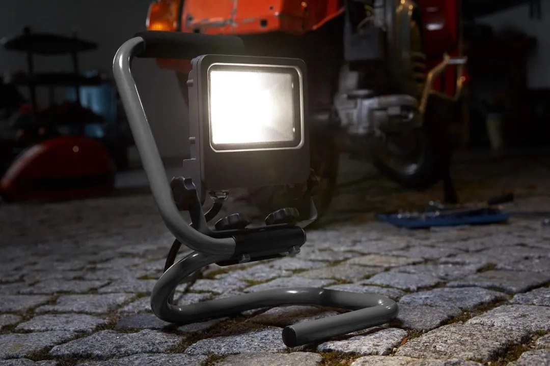 Osram LED Bouwlamp Draagbaar 50W 4500lm IP65 - afbeelding 6 van 6