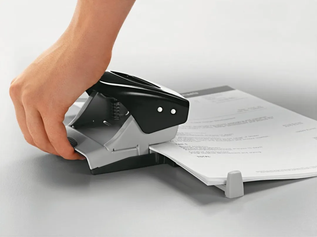 Leitz NeXXt 5008 Perforator 2-gaats - 30 Vel - Zwart
