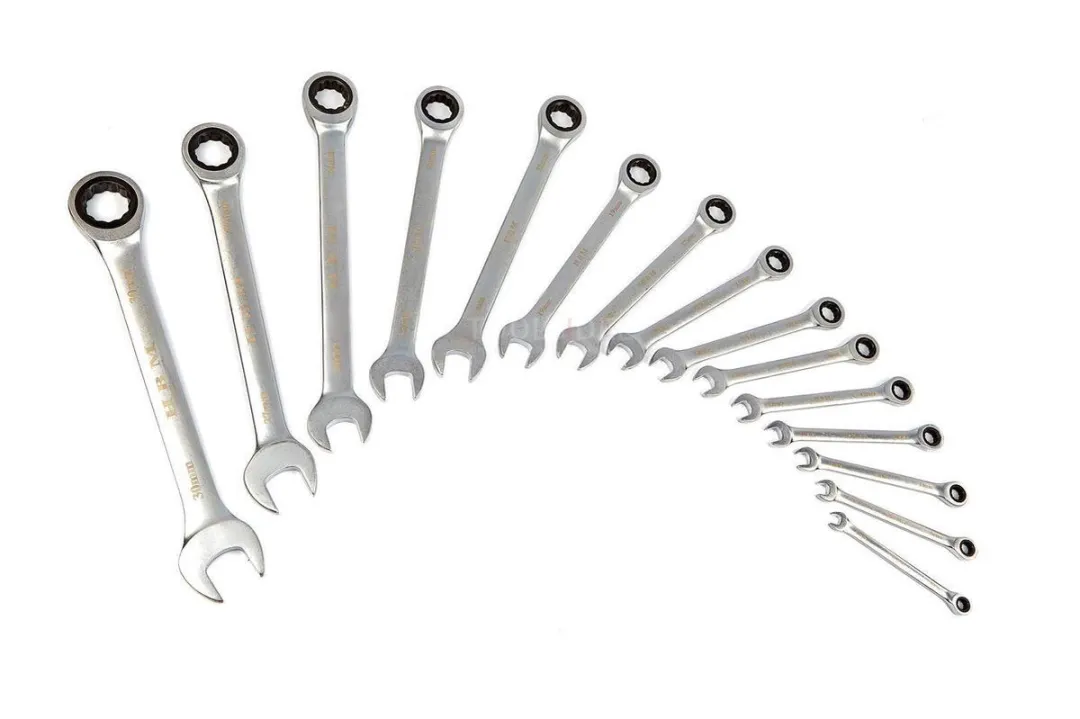 HBM Machines 16-delige Ringratelsteeksleutelset 27mm - met handschoenen