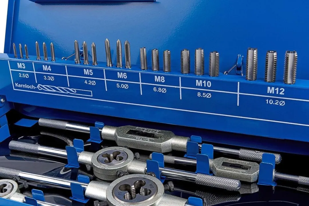 HBM M3-12 Tap en Snijset - 44 Stuks