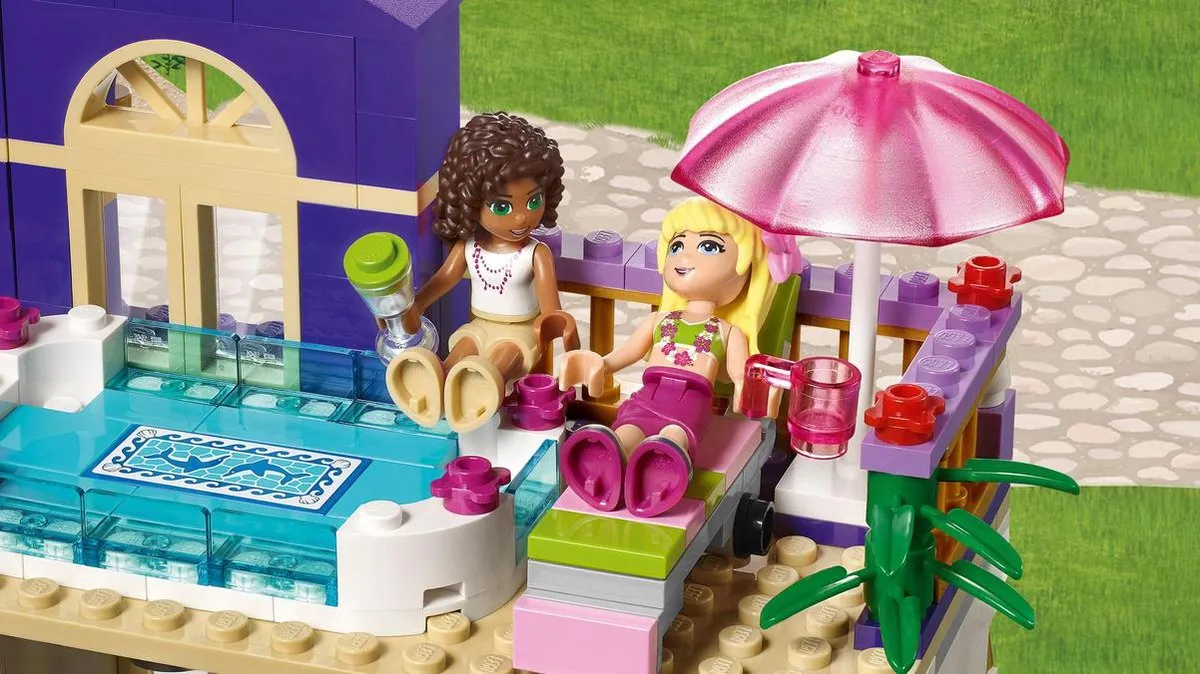 LEGO Friends Grand Hotel 41101 - 1552 Stukken - 5 Minifiguren - Paars - afbeelding 6 van 6
