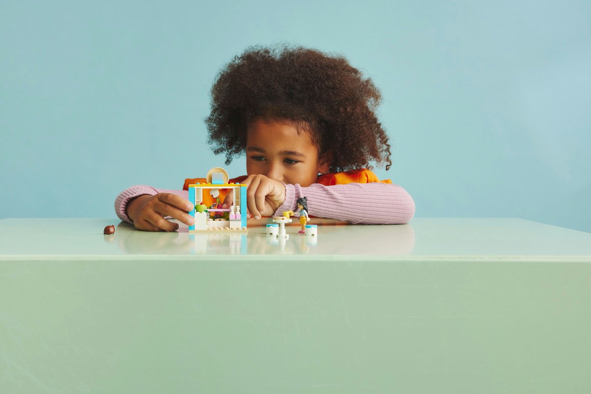 LEGO Friends Donutwinkel Speelset voor Kinderen vanaf 4 Jaar met Minipoppetjes - 41723