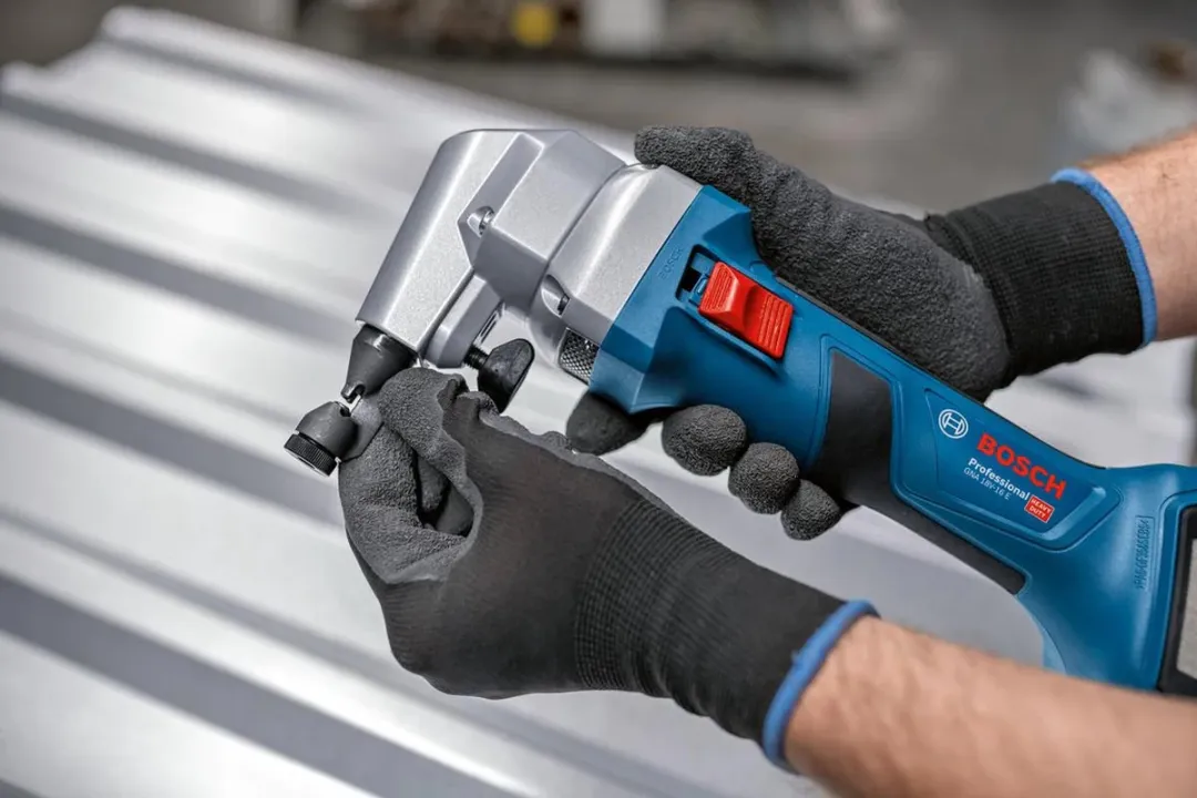 Bosch Professional GNA 18V-16 E Accu Knabbelschaar 18V