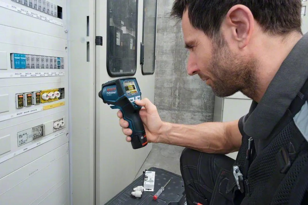 Bosch Professional GIS 1000 C Thermodetector - Blauw