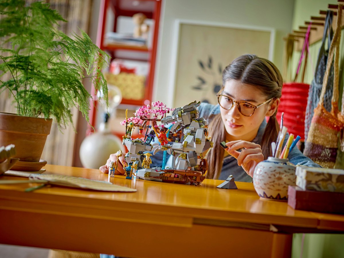 LEGO Ninjago Altaar van de Stenen Draak - 71819