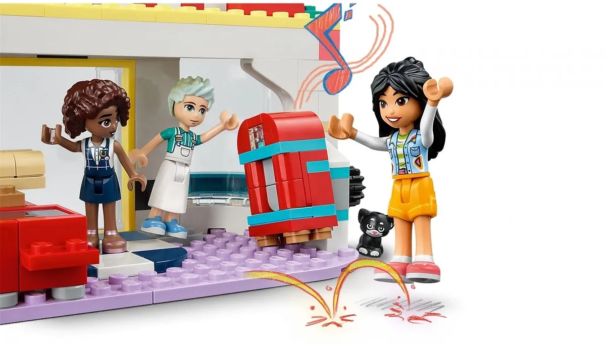 LEGO Friends Heartlake Restaurant 41728 - Multicolor