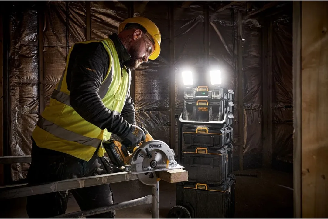 DeWalt ToughSystem 2.0 DWST08061-1 Gereedschapskoffer & Lamp 18V XR - Geel/Zwart - afbeelding 6 van 6