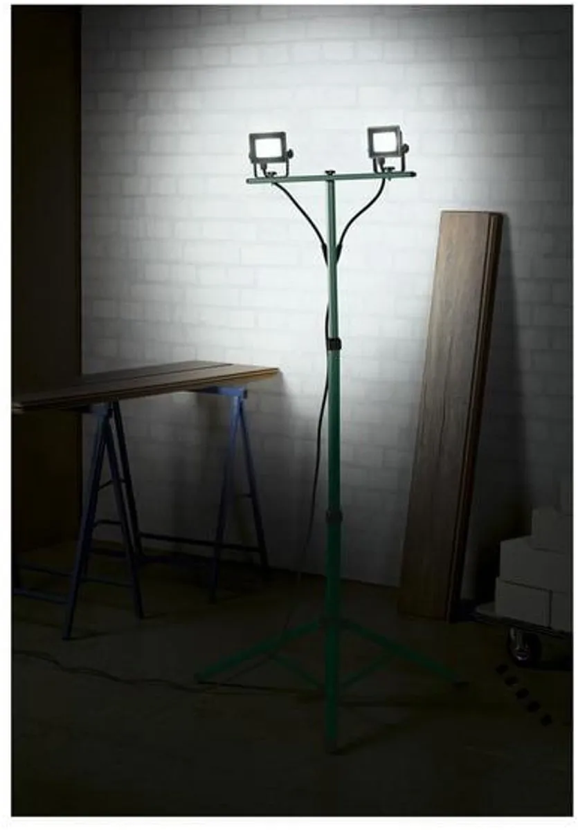 PARKSIDE PASG 30 A2 LED Werklamp 2x15W - Zwart/ Groen
