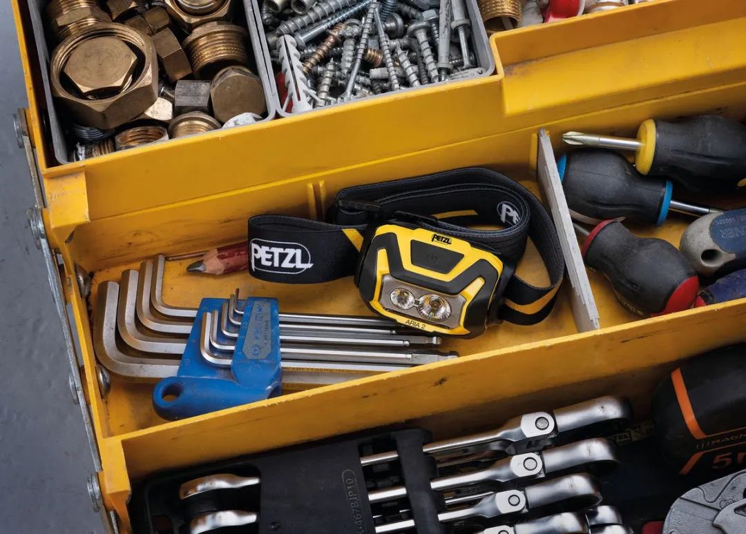 Petzl Aria 2 Hoofdlamp 450 Lm - Zwart/Geel