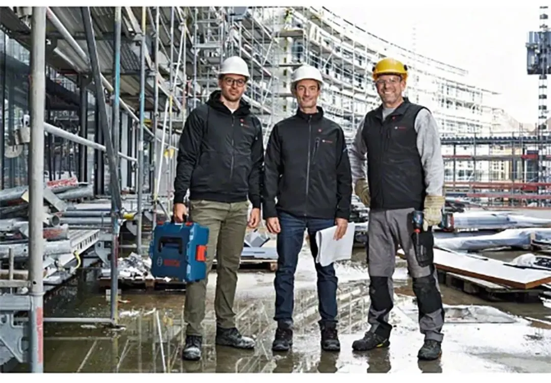 Bosch Professional Verwarmde Jas 12+18V - XXXL Zwart