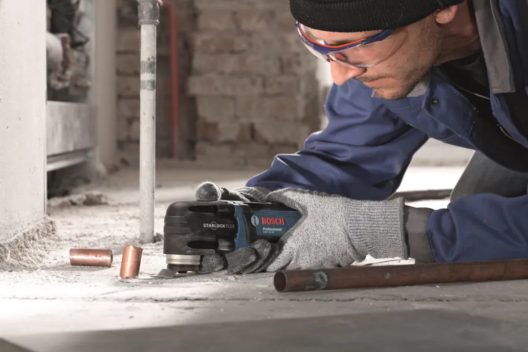 Bosch Professional OMT GOP 30-28+AC Multifunctioneel Gereedschap - 300W - 16 Accessoires