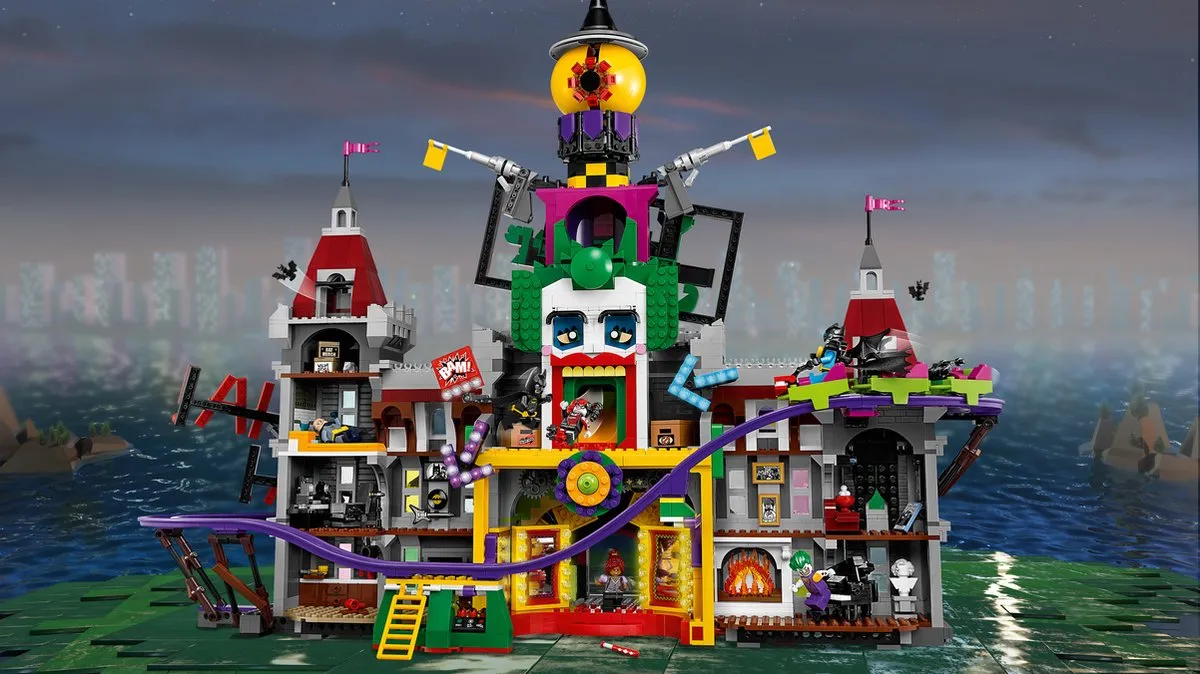 LEGO Batman Movie The Joker Landhuis 70922 - 3444 Stenen - 10 Minifiguren