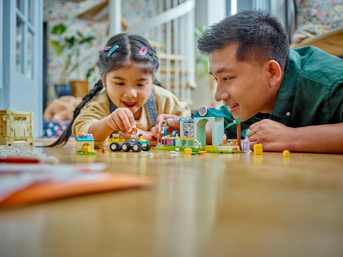 LEGO Friends Boerderijdierenkliniek 42632