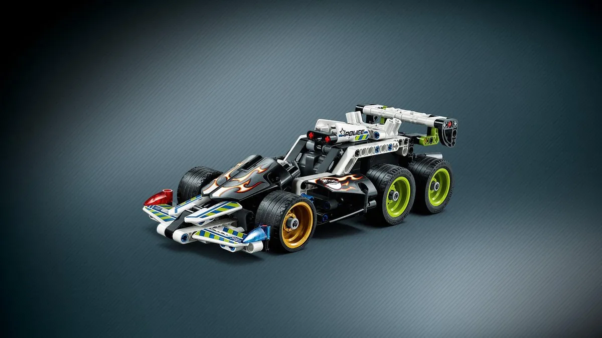 LEGO Technic Politie Onderscheppingsvoertuig 42047 - Meerkleurig - afbeelding 4 van 6