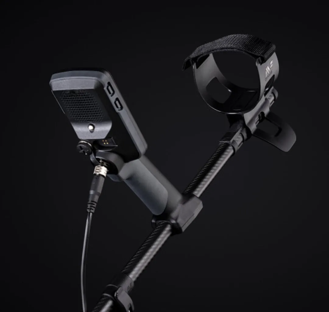Minelab Equinox 900 Metaaldetector - 11" Zoekspoel - Zwart