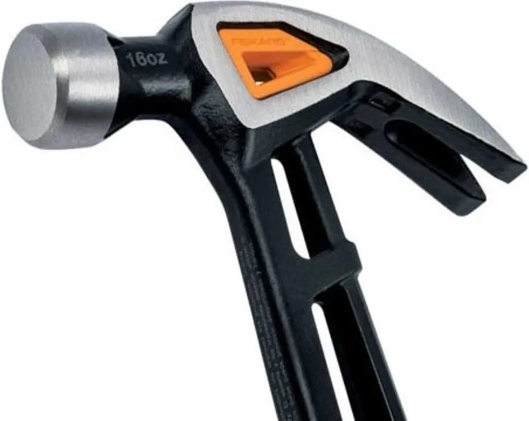 Fiskars IsoCore Klauwhamer 16oz - M