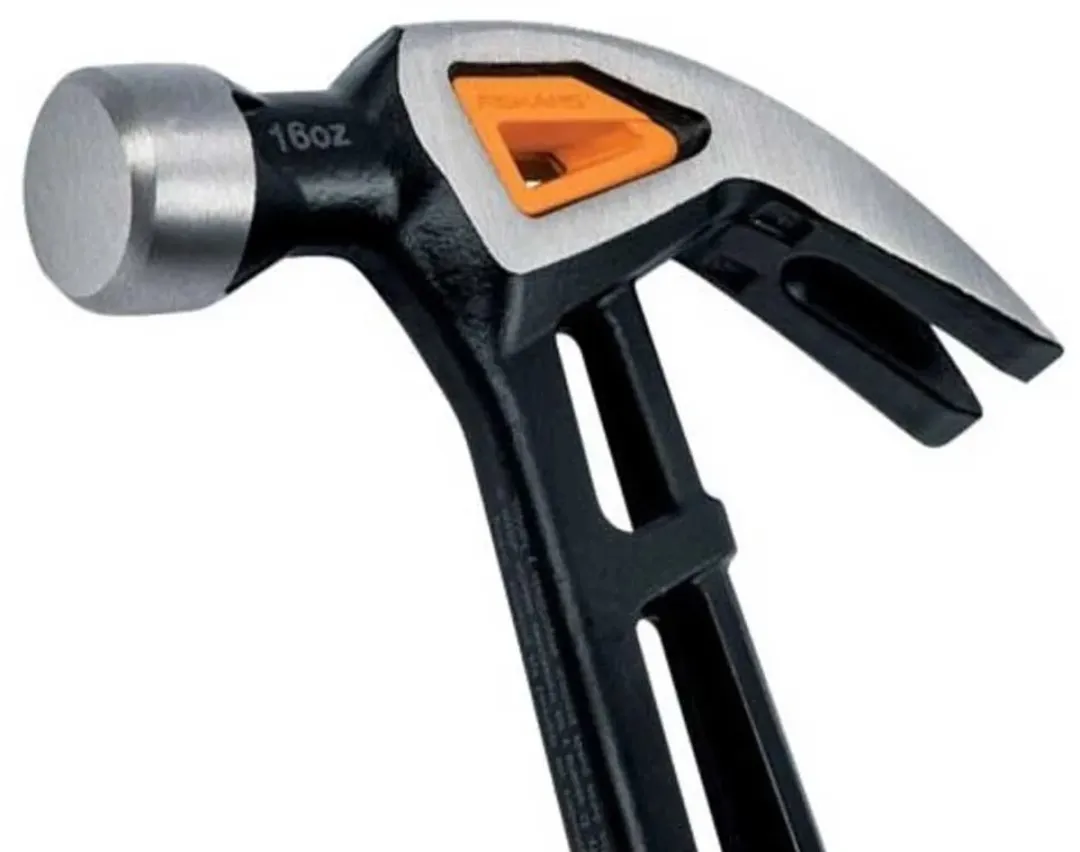 Fiskars IsoCore Klauwhamer 16oz - M