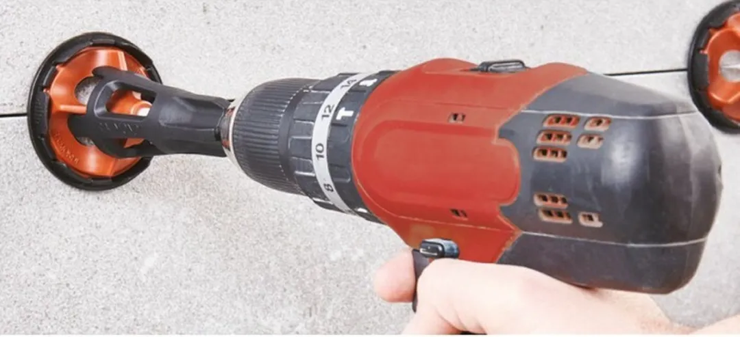 Raimondi RA231VSA Vite Leveling Schroefsysteem - Zwart