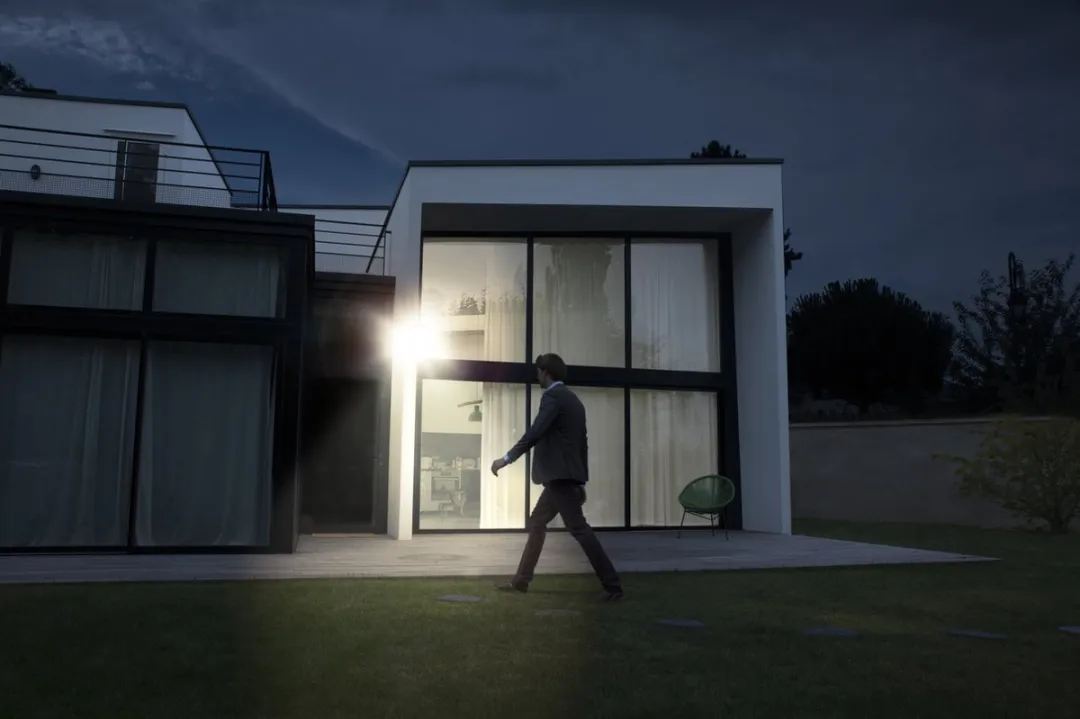 Netatmo Precense NOC01-FR Slimme Bewakingscamera - Zwart
