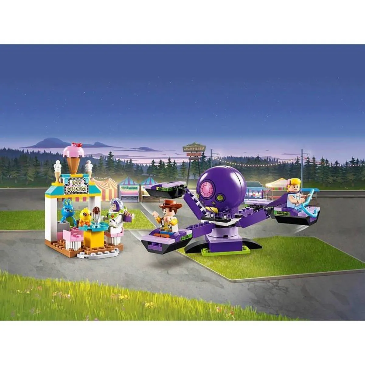 LEGO 4+ Toy Story Kermismania - 230 Stukken - 3 Minifiguren