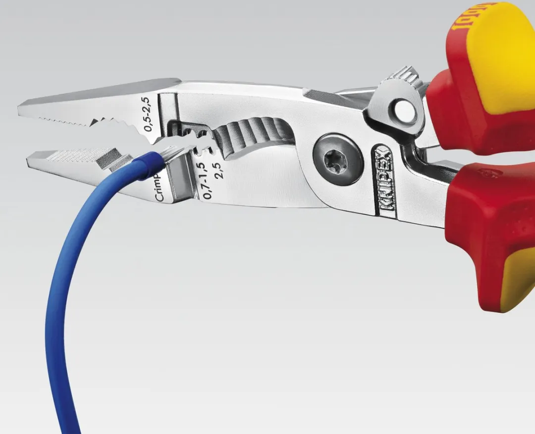 Knipex 1386200 Installatietang 200mm - Rood - afbeelding 6 van 6