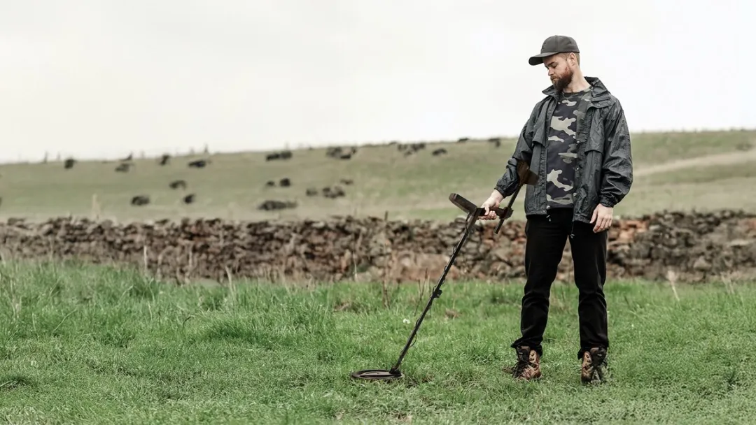 Minelab X-TERRA VOYAGER TACTICAL