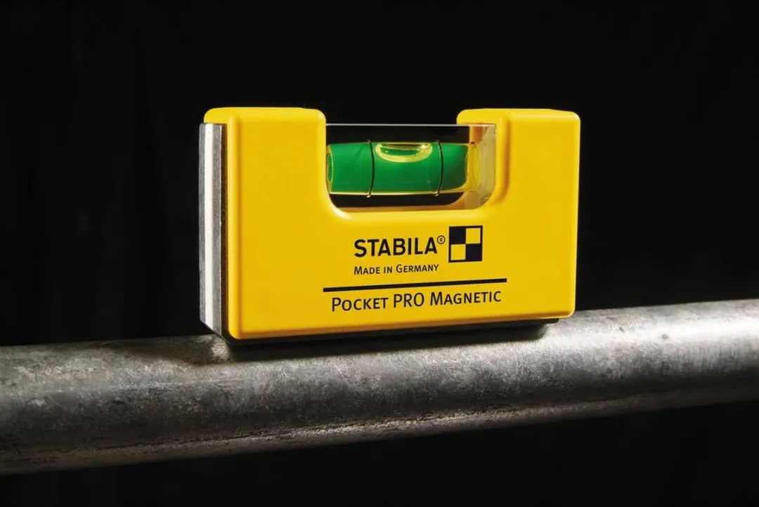 Stabila Magnetische Waterpas Pocket PRO 17768 - 7x2x4cm - afbeelding 6 van 6