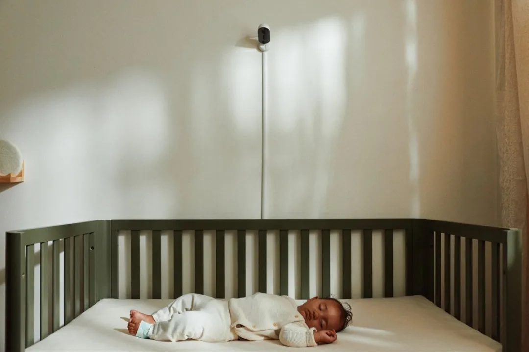 Owlet Dream Sight™ Babyfoon 2K HD Camera – Huil-, Geluids- & Bewegingsdetectie - Gratis App - wit