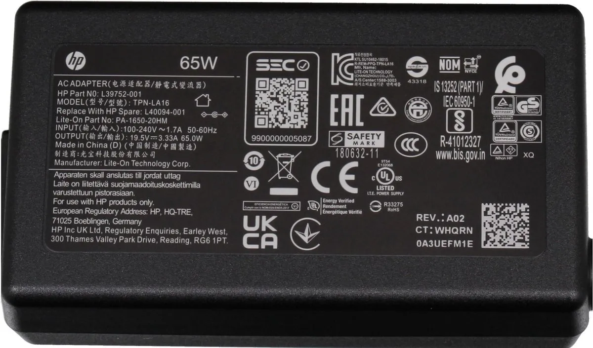 HP 677774-002 Oplader 65W - 19,5V - Zwart