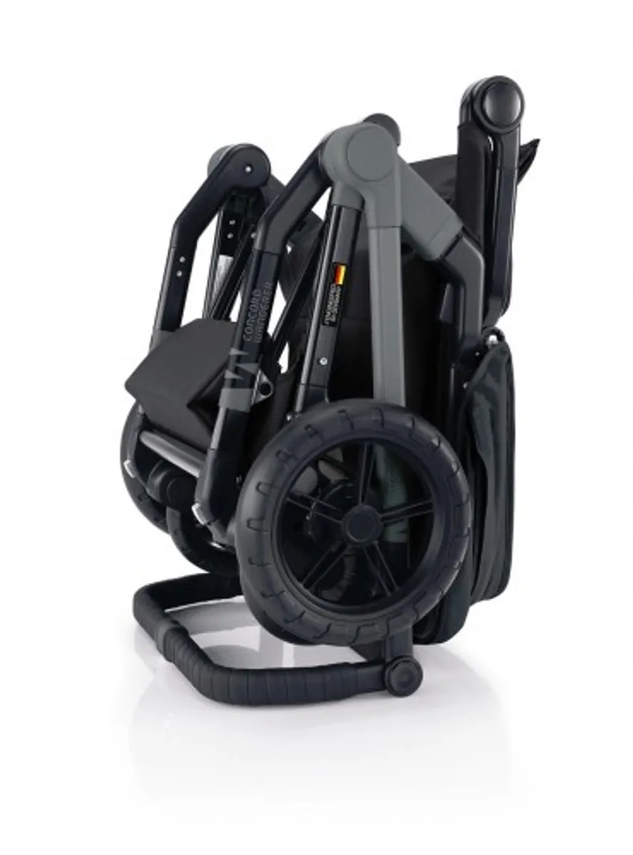 Jane -Concord - Wanderer Chassis Kinderwagen - draagmand