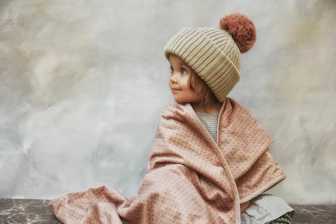 Elodie Pearl Velvet Babydeken 75x100cm - Roze
